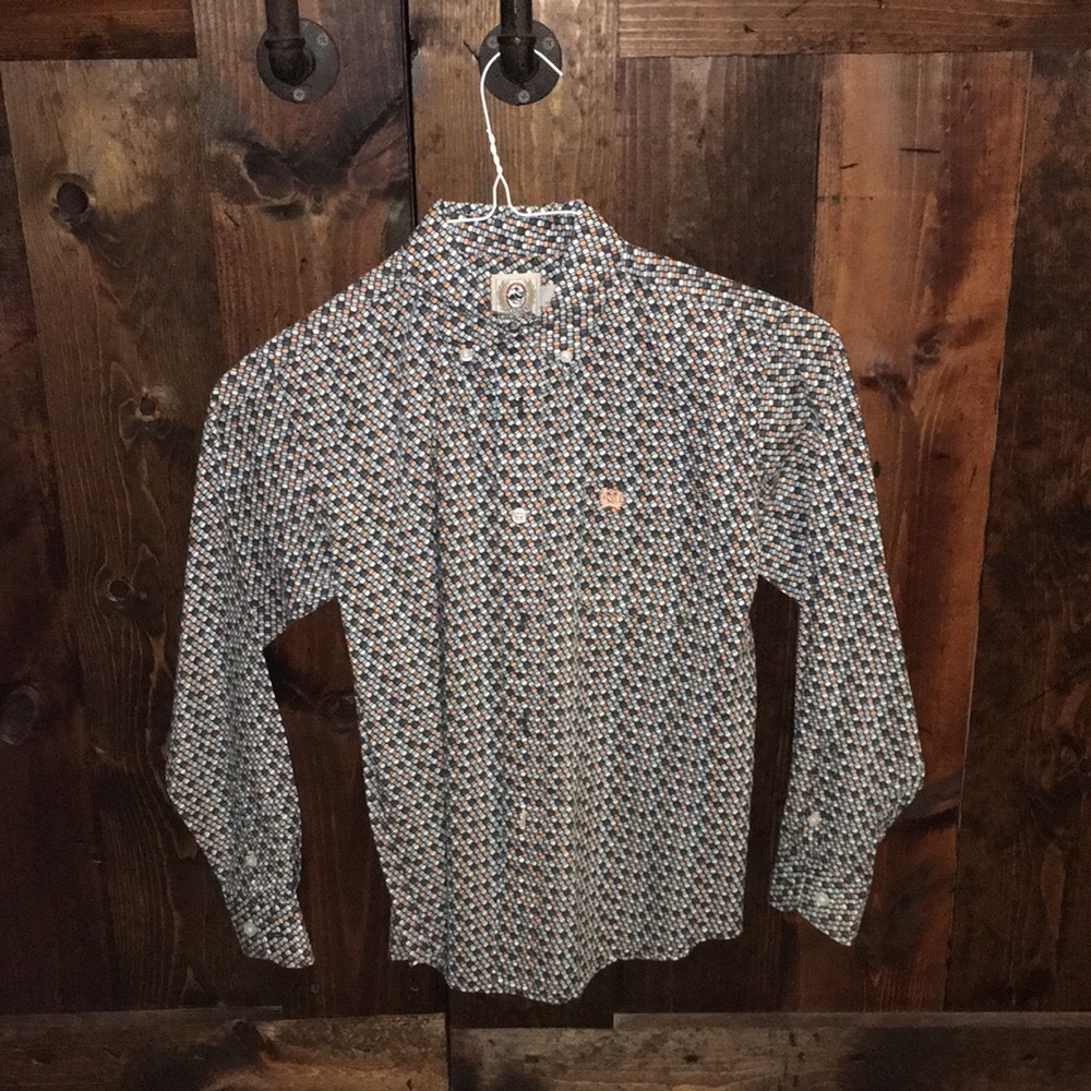 Cinch shirt, boys medium size 10